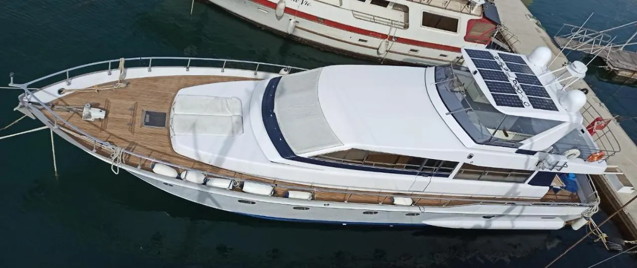 فندق Riti Yacht Kalkara بوتيل