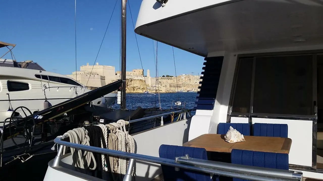 بوتيل فندق Riti Yacht Kalkara