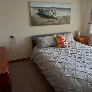 https://pet-friendly-beautiful-detached-cottage-close-to-spurn.yorkshirehotels.net